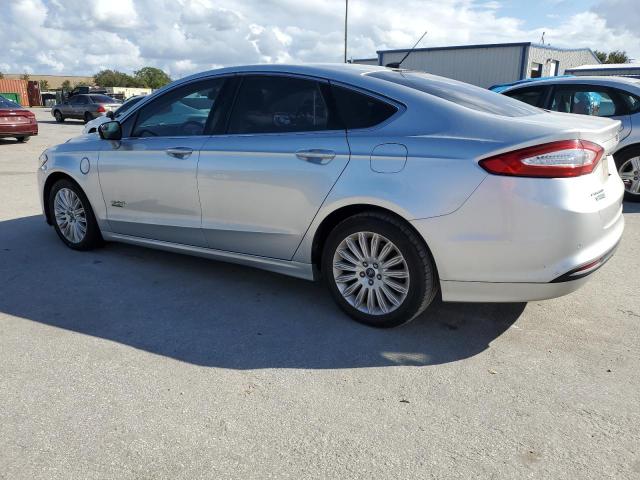 VIN 3FA6P0PU2FR140662 2015 Ford Fusion, Se Phev no.2