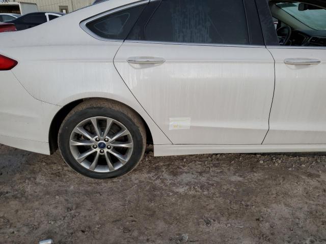 VIN 3FA6P0PU7HR328080 2017 Ford Fusion, Se Phev no.12