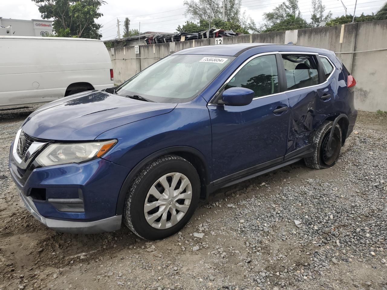 NISSAN ROGUE S 2017 blue  gas 5N1AT2MTXHC869416 photo #1