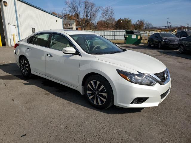 VIN 1N4AL3AP5HC131563 2017 Nissan Altima, 2.5 no.4