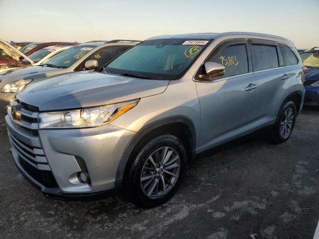 VIN 5TDKZRFH0KS563503 2019 Toyota Highlander, SE no.1