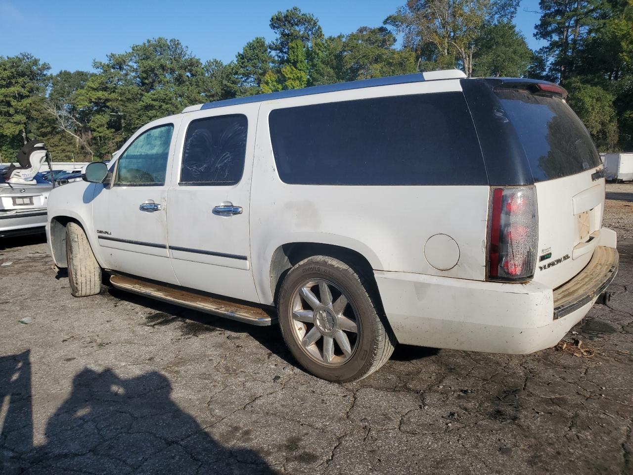 Lot #2956851915 2010 GMC YUKON XL D