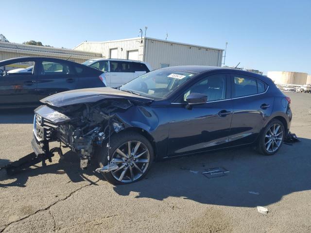 3MZBN1L31JM243706 Mazda 3 Touring 2018