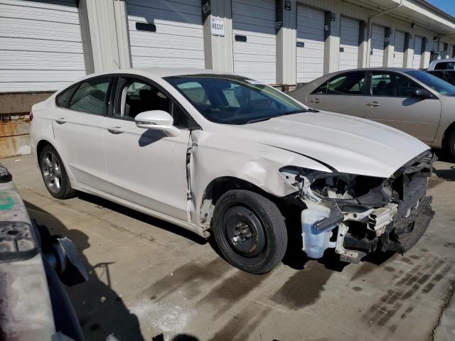 VIN 3FA6P0H90FR268313 2015 Ford Fusion, SE no.4