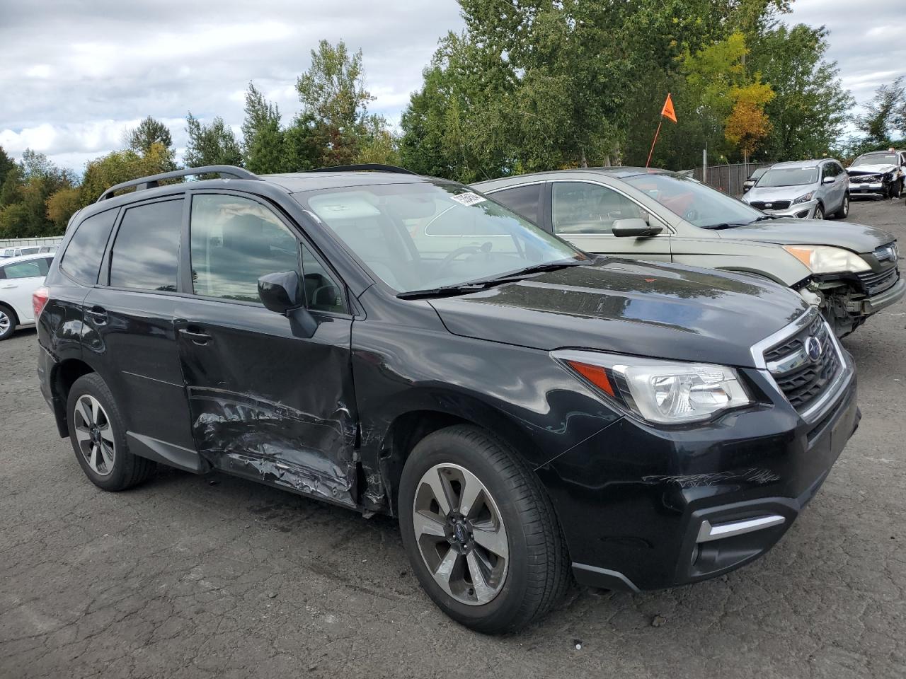 Lot #2977109247 2018 SUBARU FORESTER 2