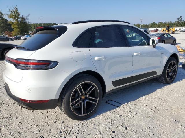 VIN WP1AA2A51KLB07811 2019 Porsche Macan no.3