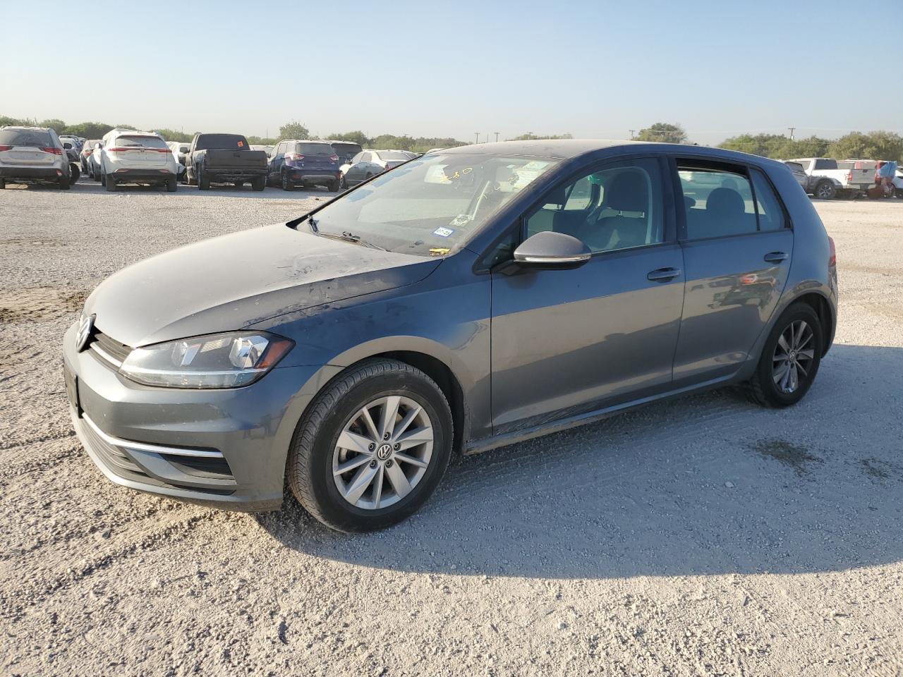 Volkswagen Golf 2019 S, SE