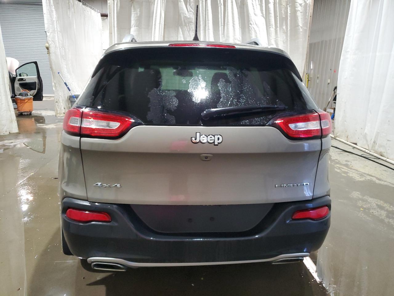 Lot #2979113037 2016 JEEP CHEROKEE L