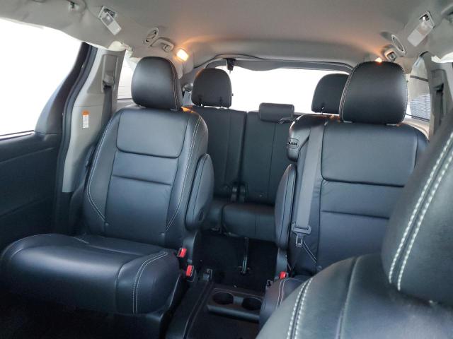 2017 TOYOTA SIENNA SE 5TDXZ3DC9HS833637