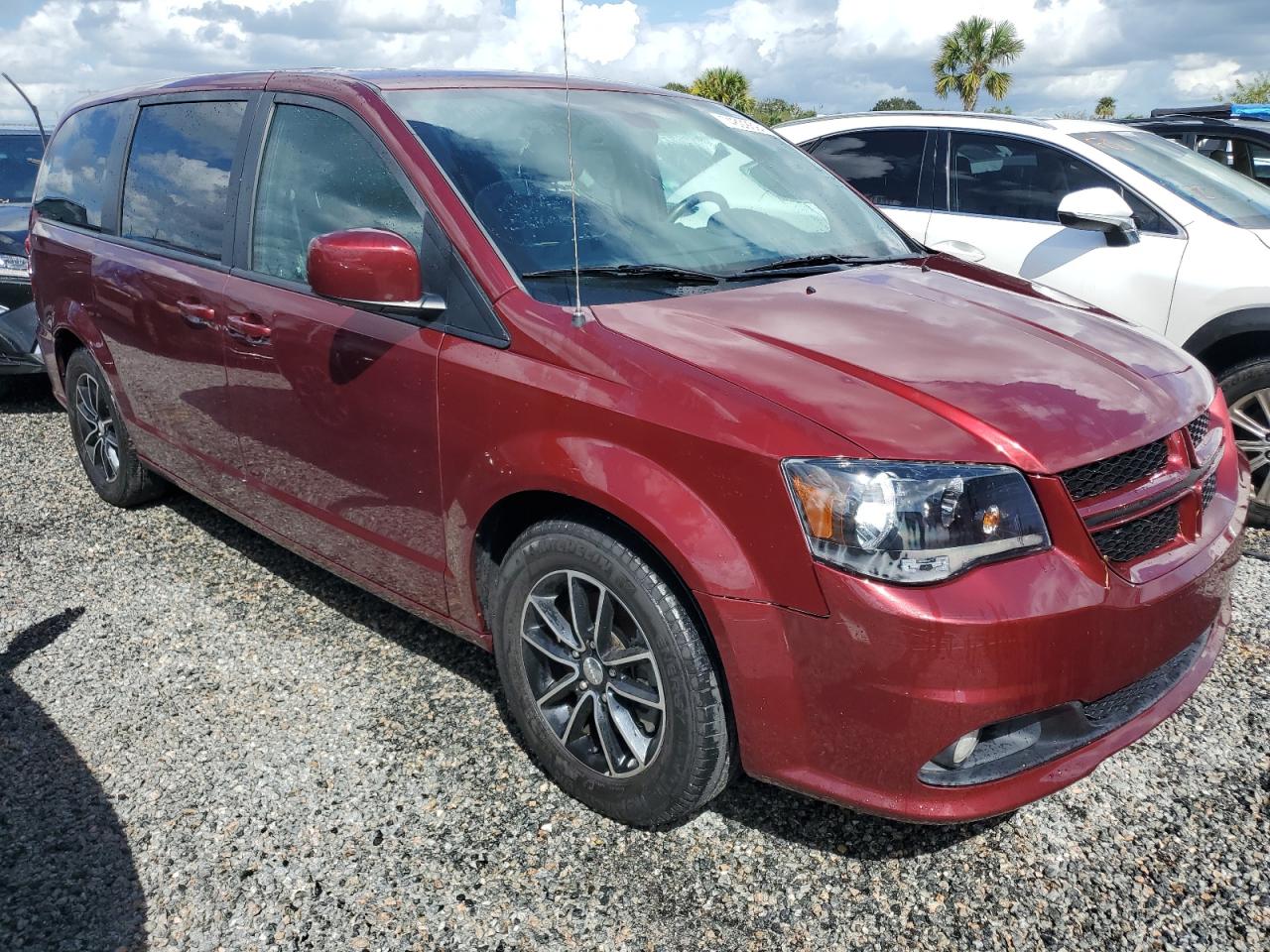 Lot #3022379954 2019 DODGE GRAND CARA