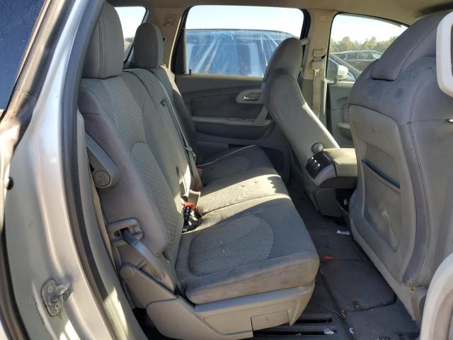 CHEVROLET TRAVERSE LS