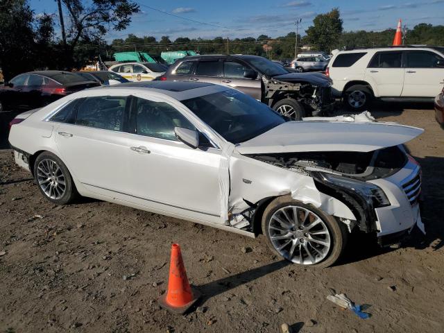 VIN 1G6KD5RS6HU135909 2017 Cadillac CT6, Luxury no.4