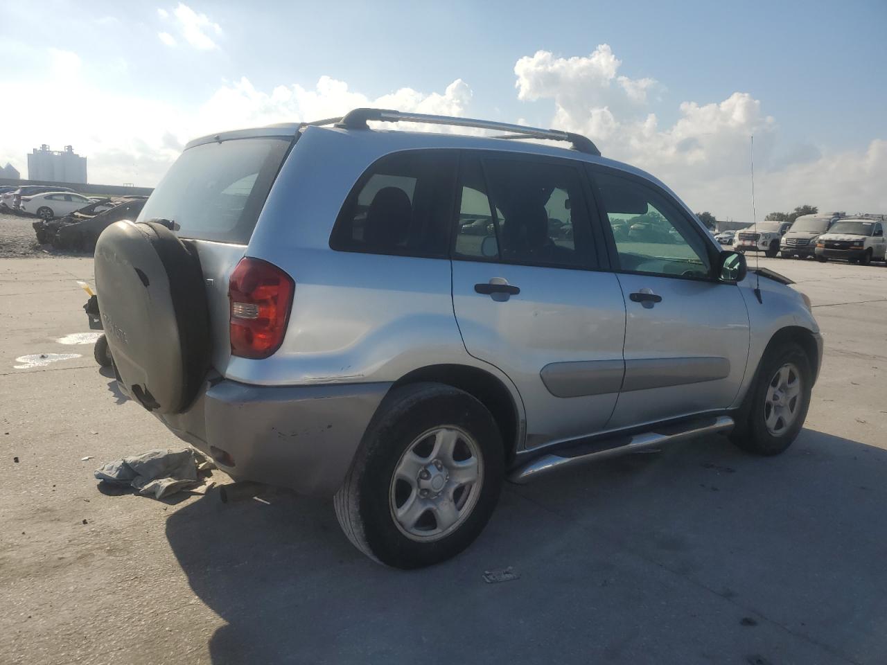 Lot #3027060799 2004 TOYOTA RAV4