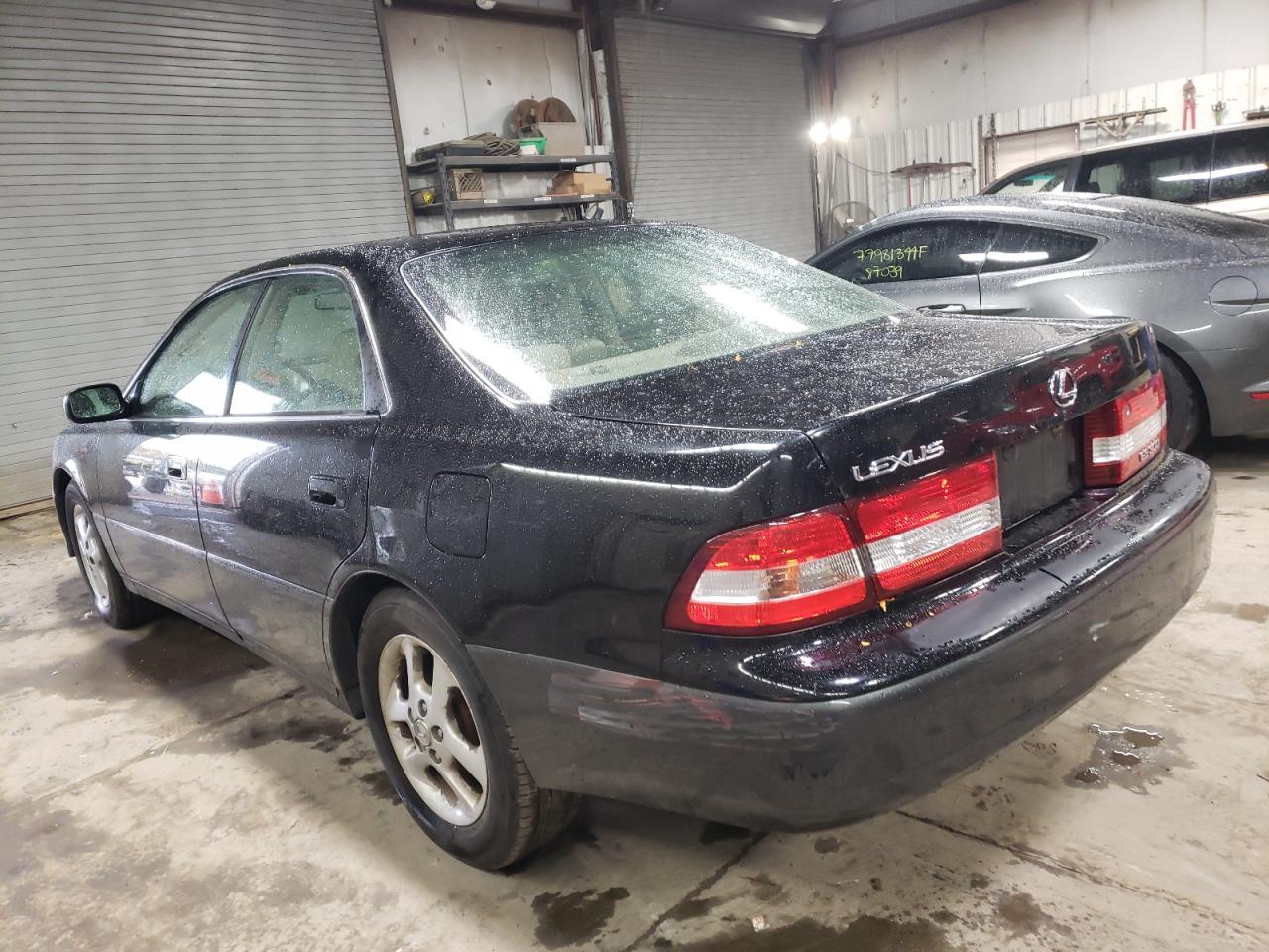 Lot #2928606740 2001 LEXUS ES 300