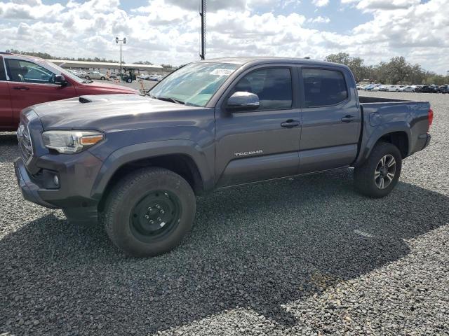 VIN 5TFCZ5AN3HX075966 2017 Toyota Tacoma, Double Cab no.1