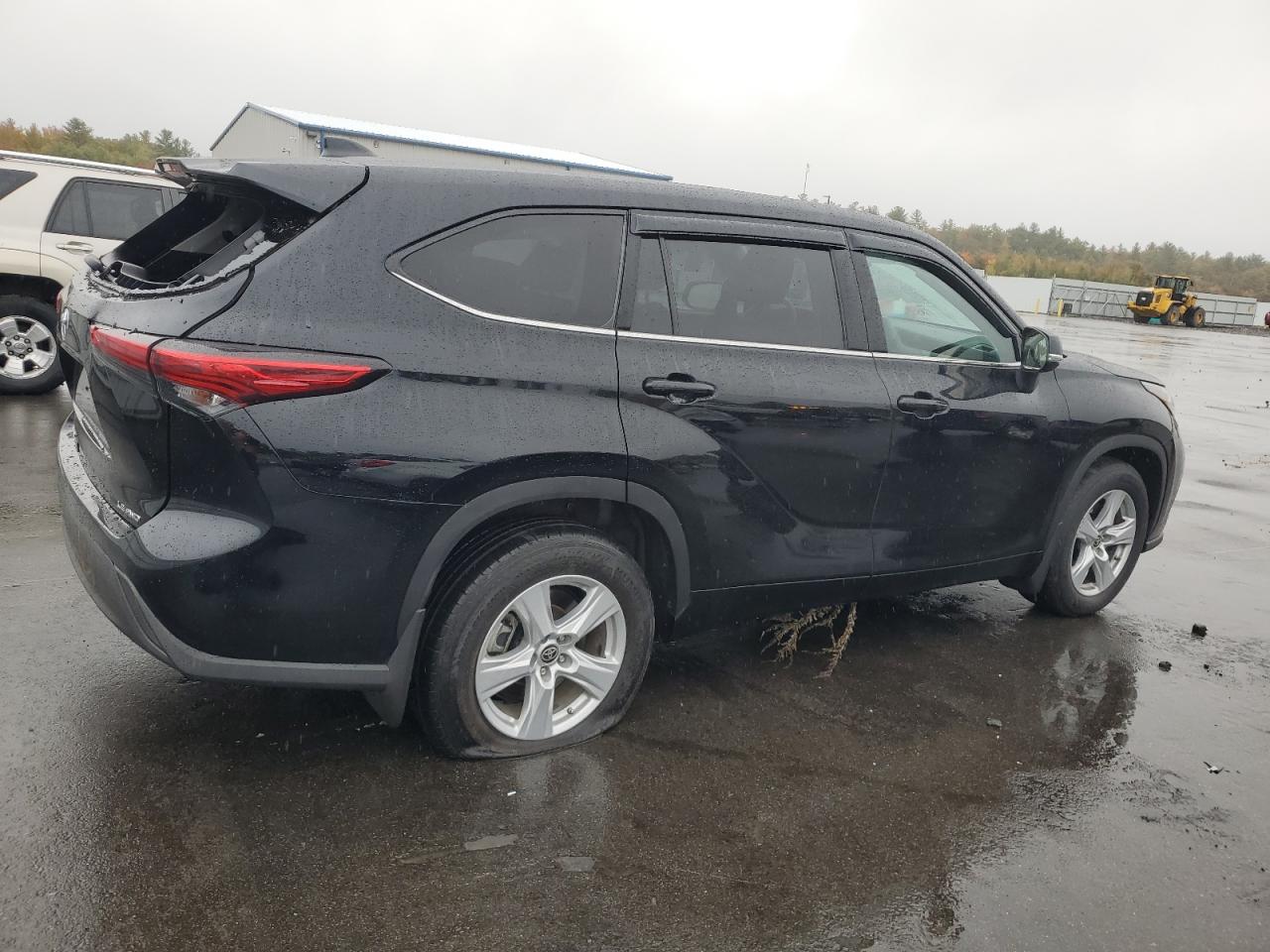 Lot #2989315121 2021 TOYOTA HIGHLANDER