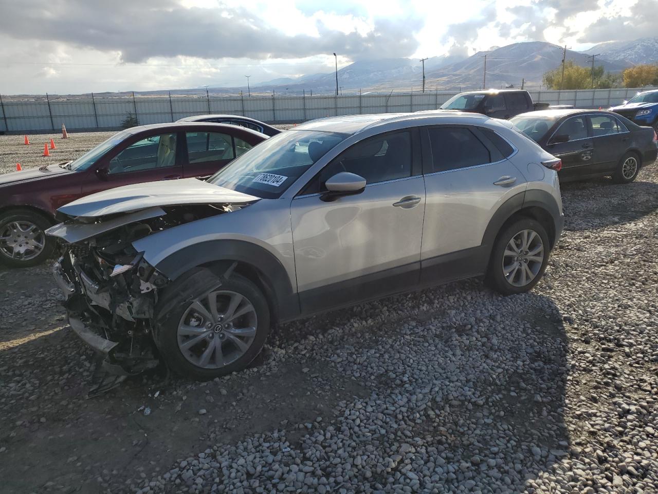  Salvage Mazda Cx