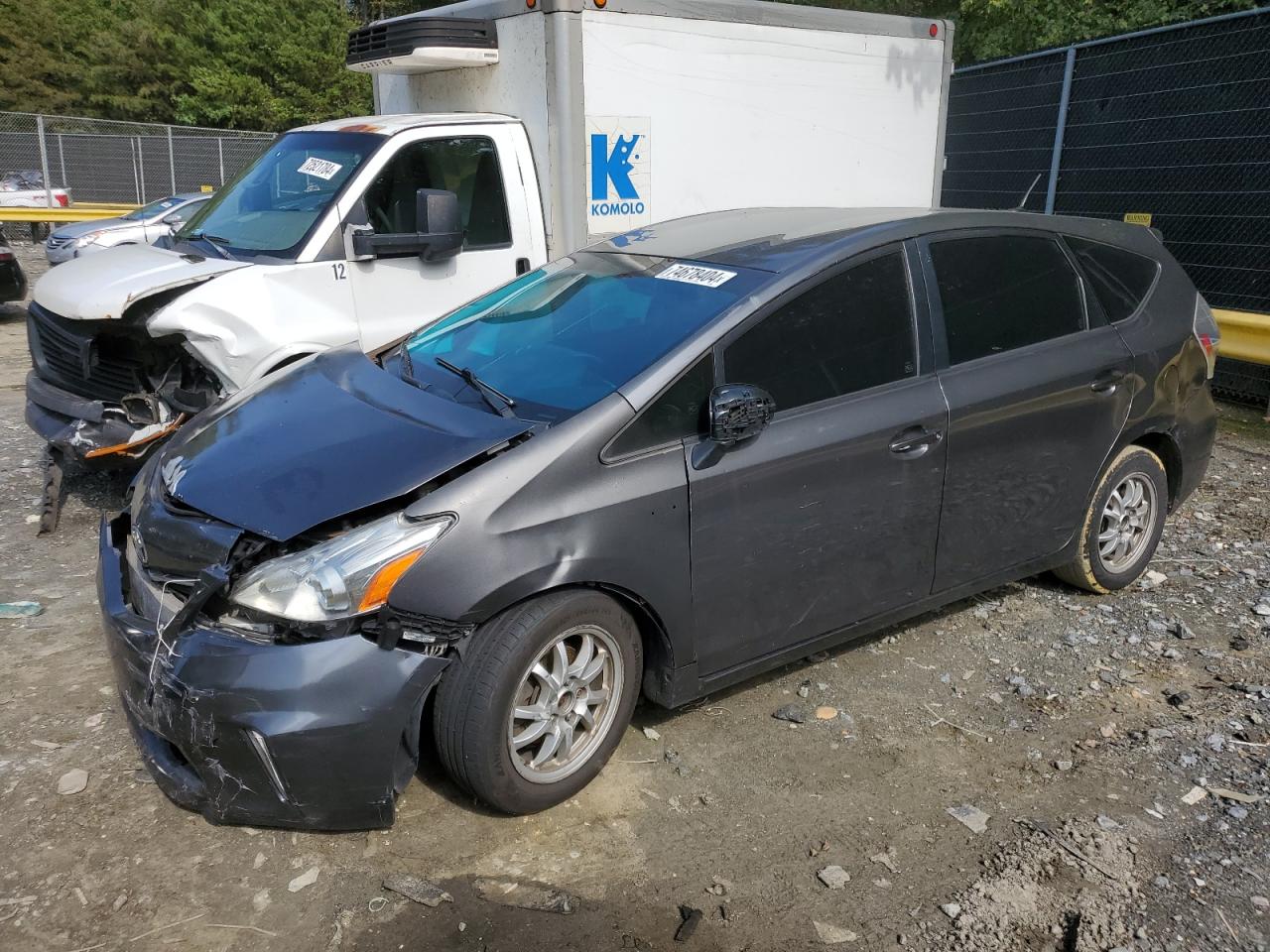 Toyota Prius V 2013 ZVW41L