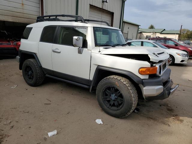 VIN JTEBU4BF8EK190028 2014 Toyota FJ Cruiser no.4