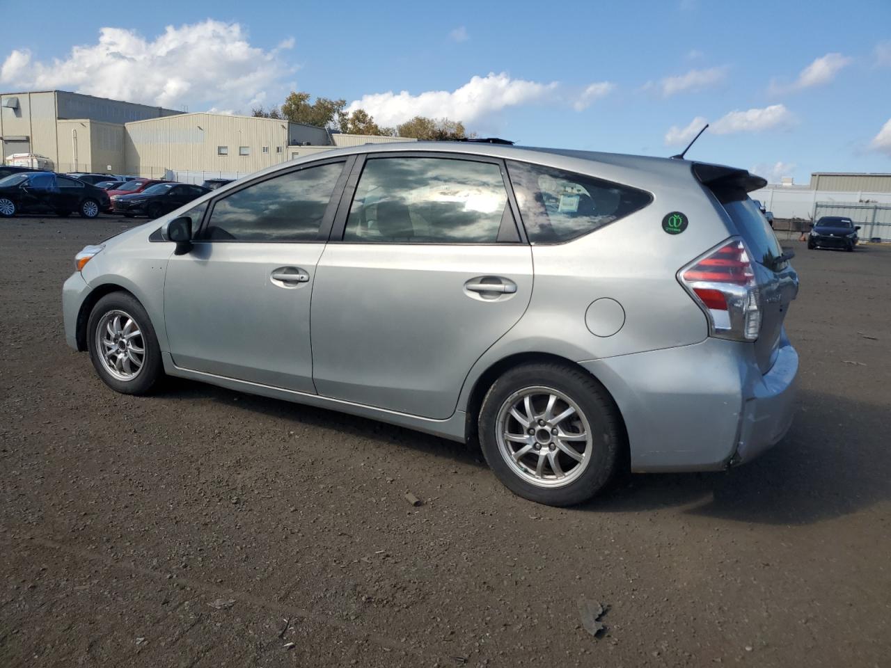 Lot #2904796164 2016 TOYOTA PRIUS V