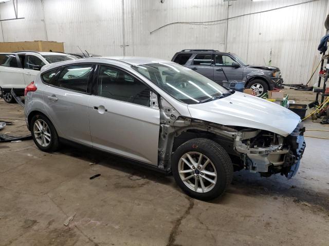 VIN 1FADP3K27FL223324 2015 FORD FOCUS no.4