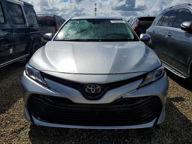 2020 TOYOTA CAMRY LE - 4T1C11AK1LU986762