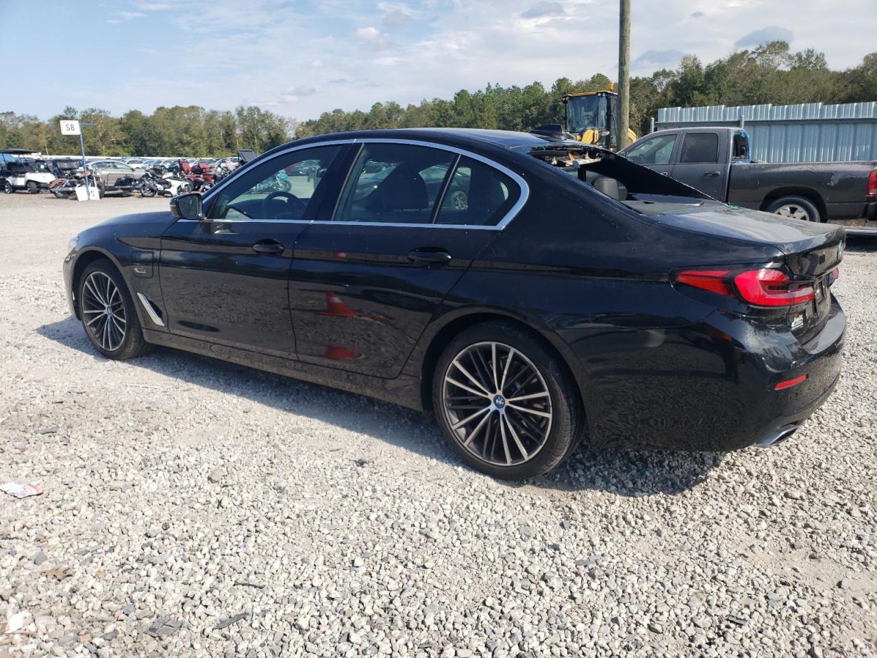 Lot #2955393803 2023 BMW 530E