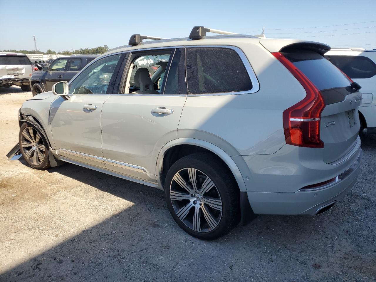 Lot #3030755103 2021 VOLVO XC90 T6 IN