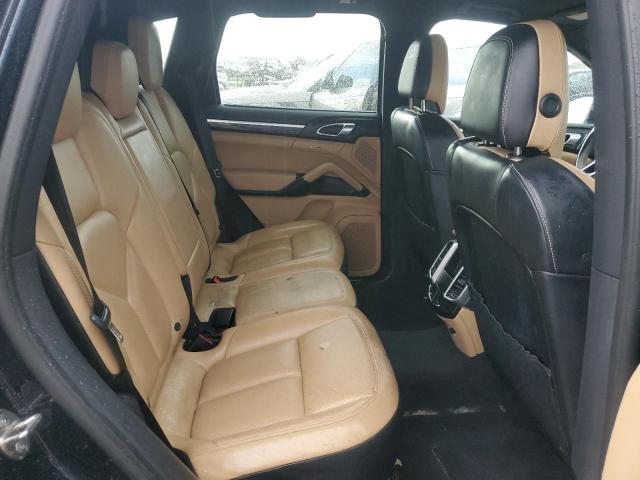 VIN WP1AF2A29GKA43831 2016 Porsche Cayenne no.10