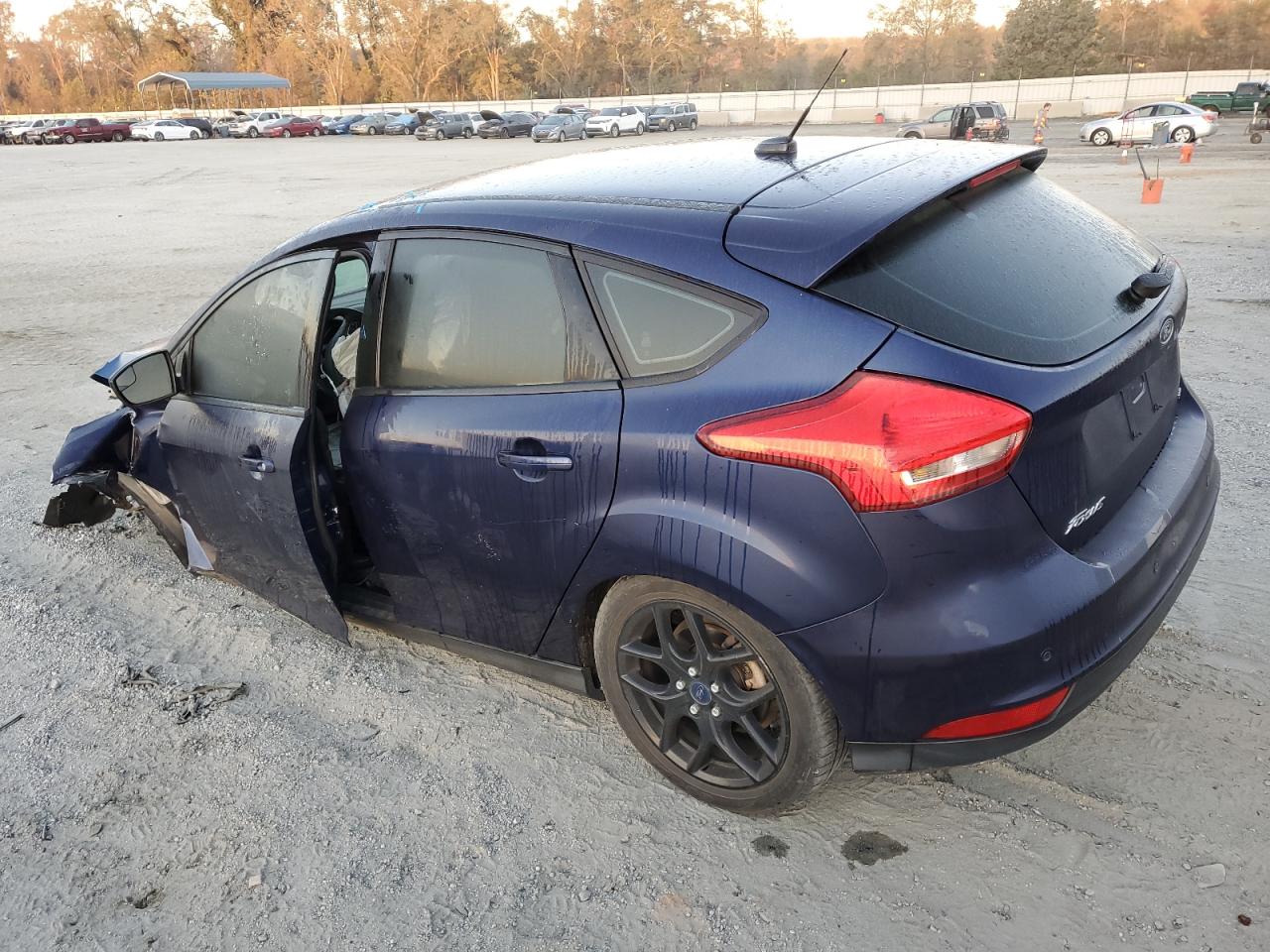 Lot #2952705187 2016 FORD FOCUS SE