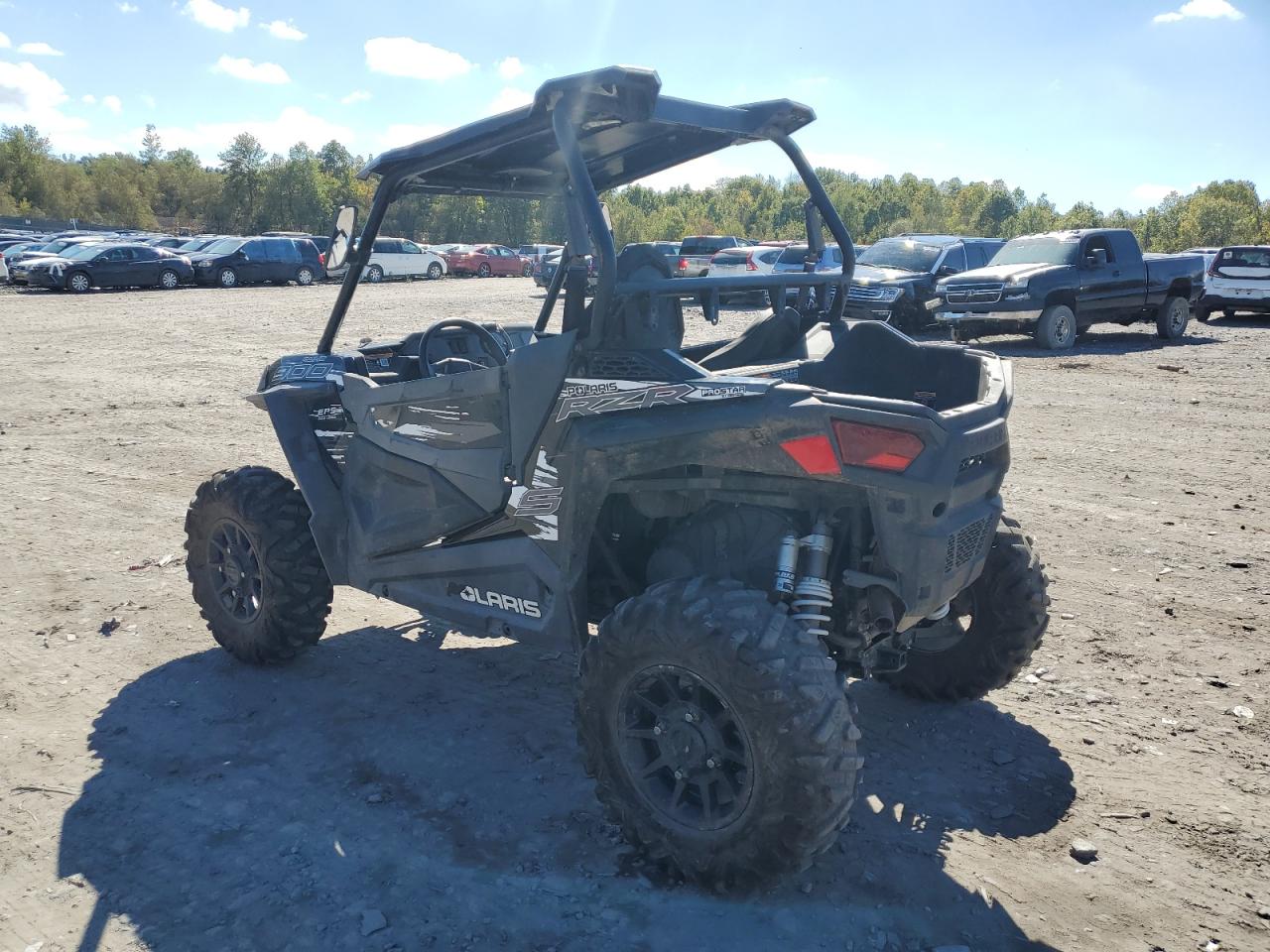 Lot #2928686745 2018 POLARIS RZR