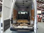 NISSAN NV 2500 S photo