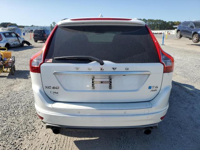 2015 VOLVO XC60 T6 R- YV4902RS3F2664715