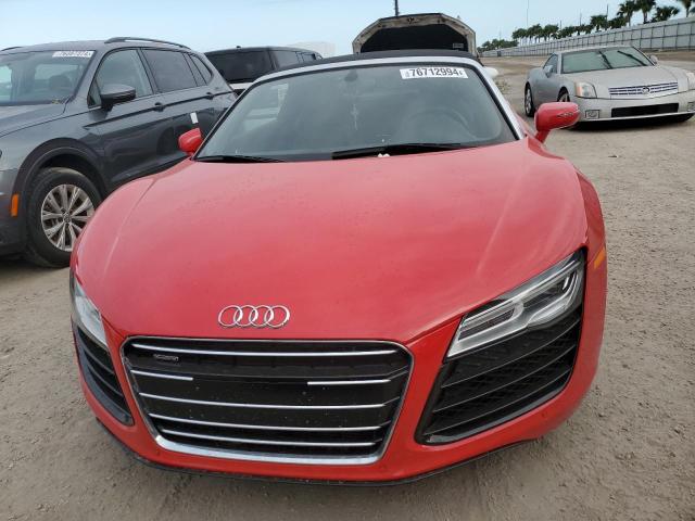 VIN WUAVNAFG9EN000206 2014 Audi R8, 5.2 Quattro no.5