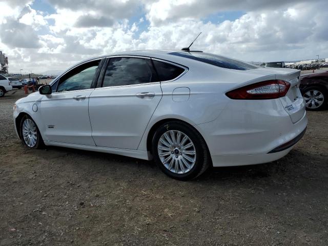 VIN 3FA6P0PU6GR195858 2016 Ford Fusion, Se Phev no.2