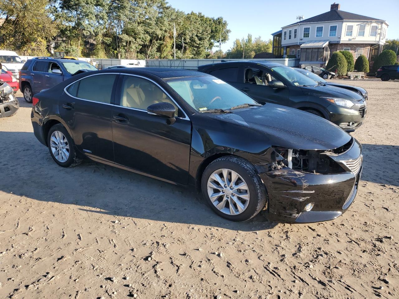 Lot #3036968731 2014 LEXUS ES 300H