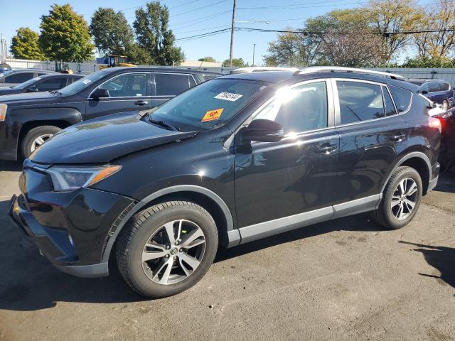 VIN 2T3RFREV5HW637892 2017 Toyota RAV4, Xle no.1