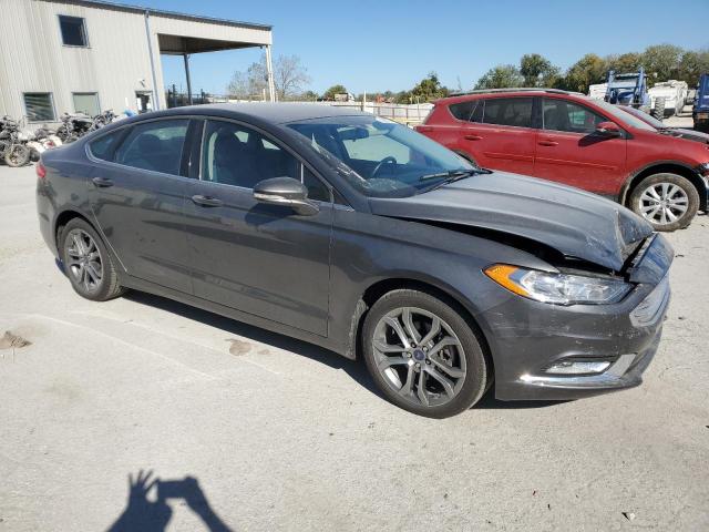 VIN 3FA6P0T97HR348556 2017 Ford Fusion, SE no.4