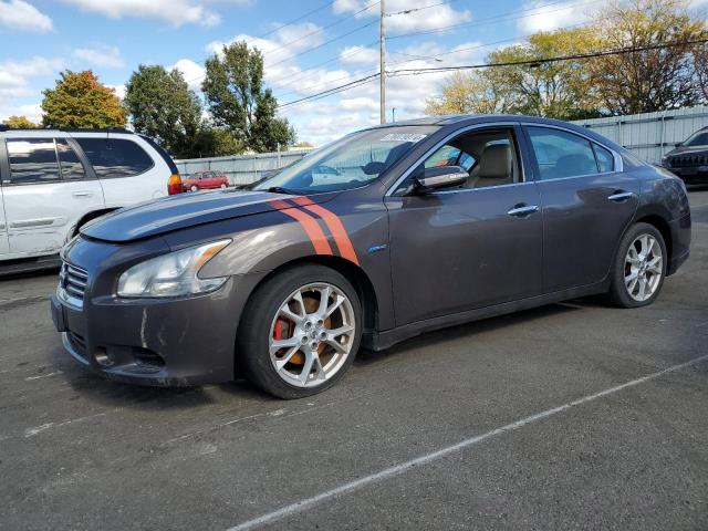 NISSAN MAXIMA S