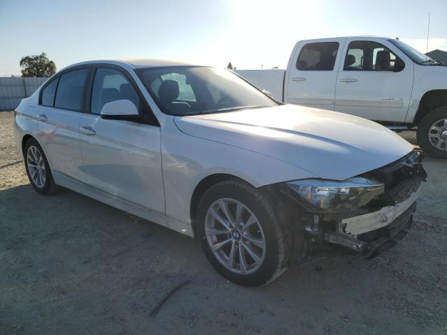 VIN WBA8A9C34HK864699 2017 BMW 3 Series, 320 I no.4