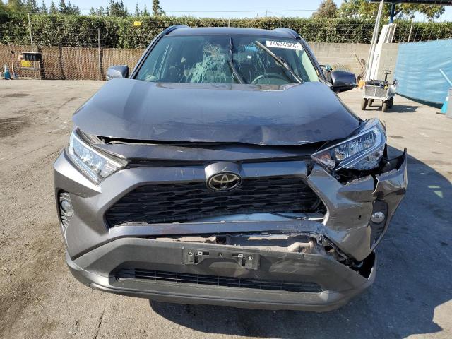 VIN 2T3C1RFV0MC169956 2021 Toyota RAV4, Xle Premium no.5