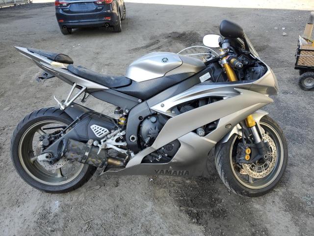 YAMAHA YZFR6 2008 silver racer gas JYARJ16E88A000908 photo #1