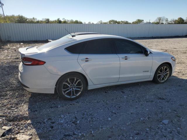 VIN 3FA6P0LU3HR314702 2017 Ford Fusion, Se Hybrid no.3