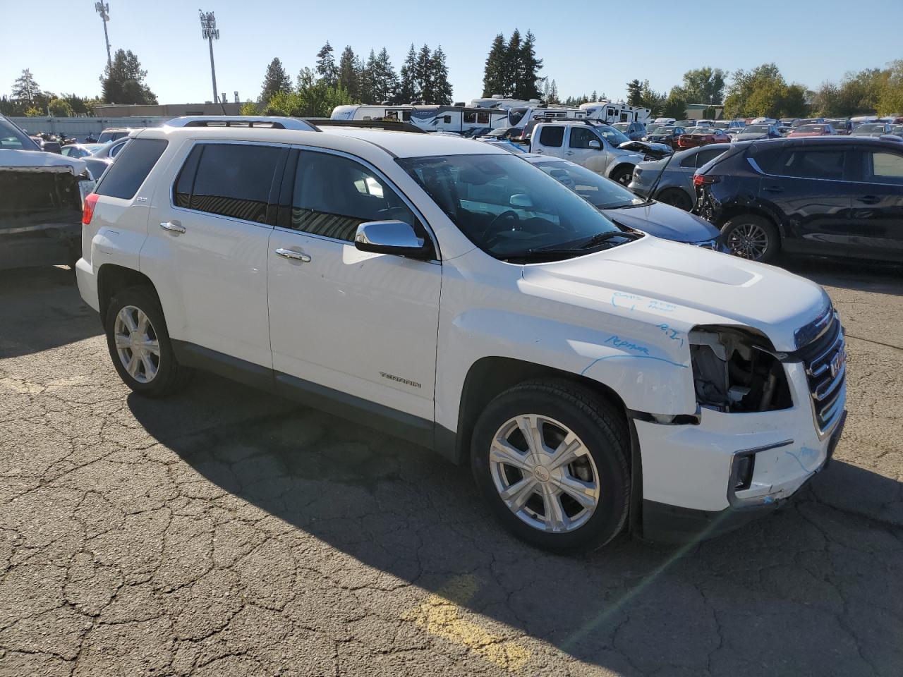 Lot #2953115624 2017 GMC TERRAIN SL