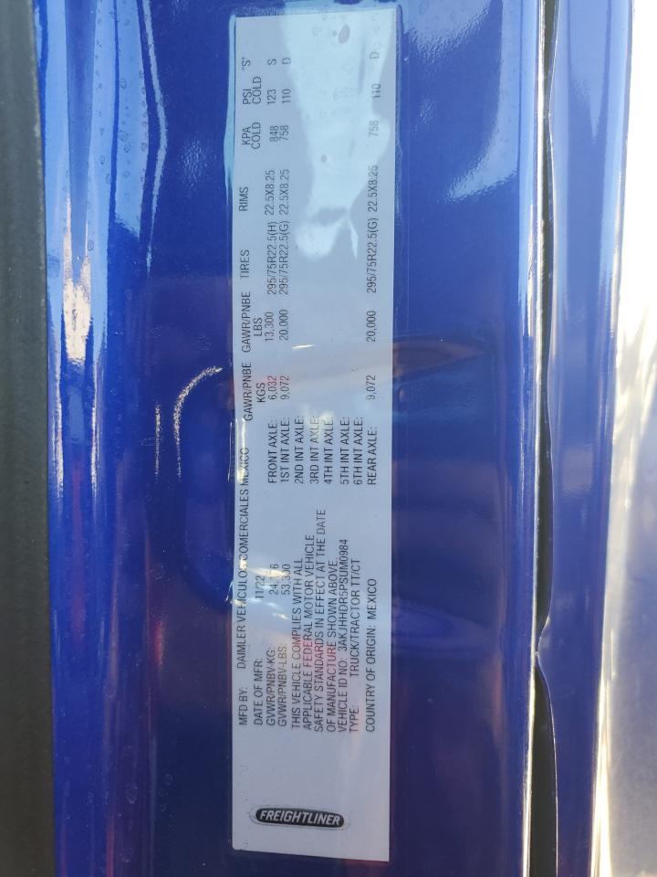 Lot #3285581286 2023 FREIGHTLINER COLUMBIA