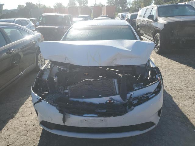 VIN 3KPFL4A76HE014671 2017 KIA Forte, LX no.5