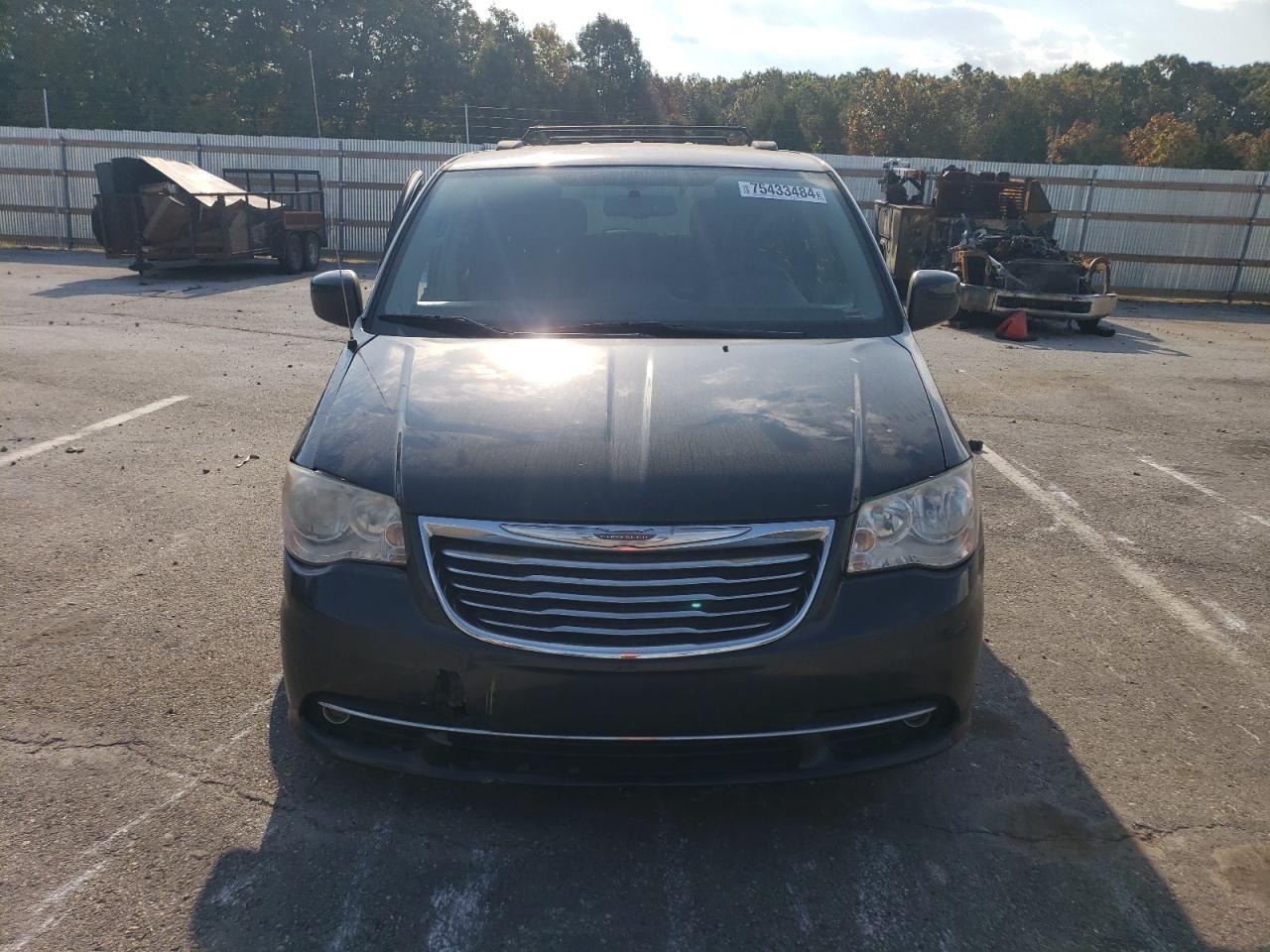 CHRYSLER TOWN & COUNTRY TOURING