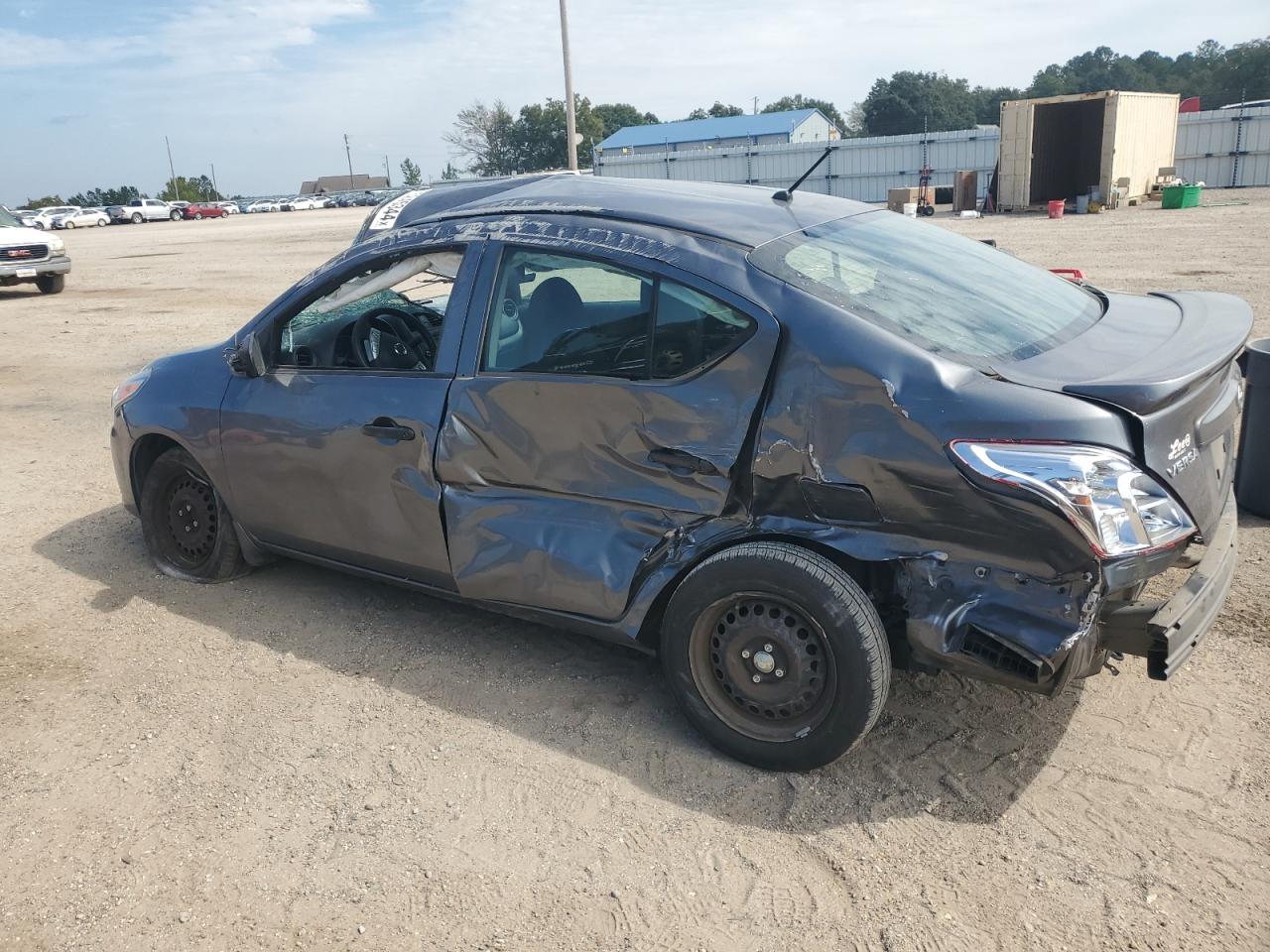 Lot #2907666065 2017 NISSAN VERSA S