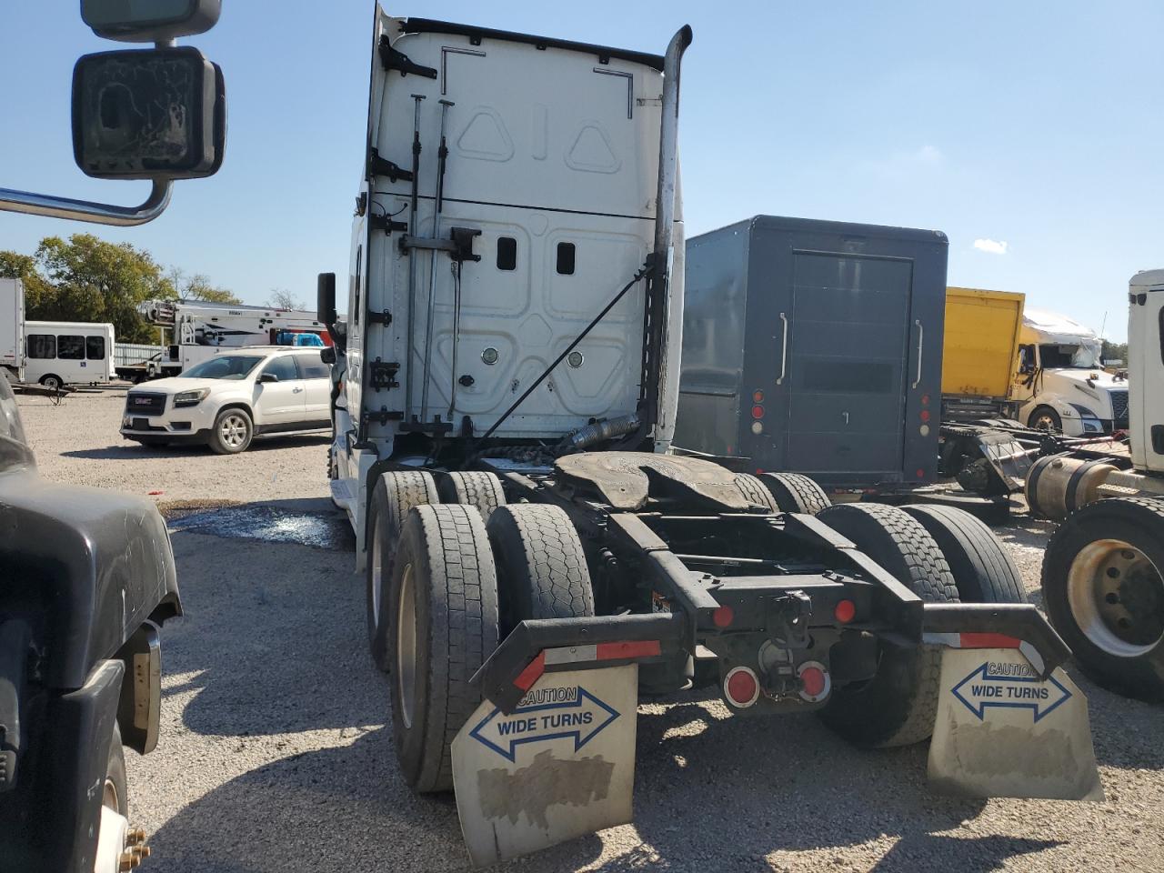 Lot #2986827295 2016 FREIGHTLINER CASCADIA 1