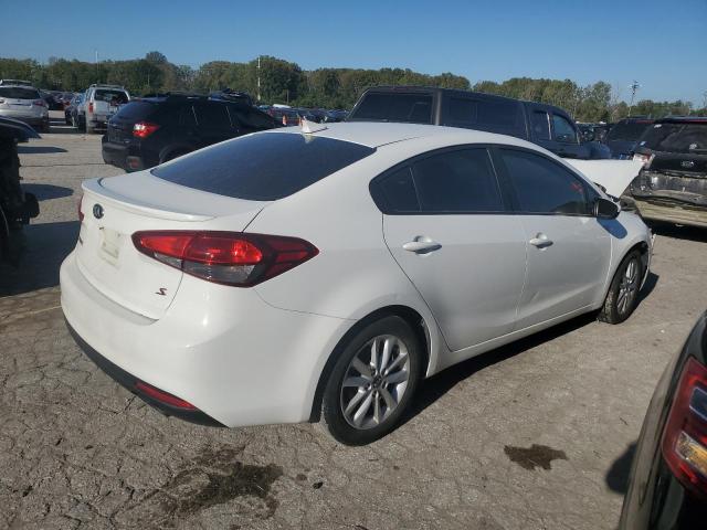 VIN 3KPFL4A76HE014671 2017 KIA Forte, LX no.3